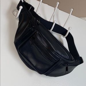 Fanny Pack
